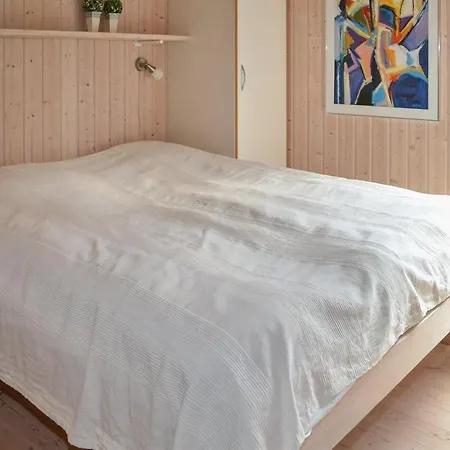 Three-bedroom Holiday In Casa vacanze *
